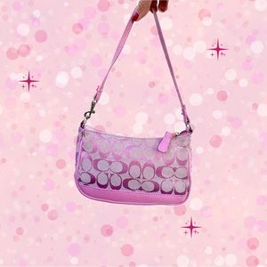 💖 Vintage Y2K Mini Barbie Demi Purse - Pink 💖